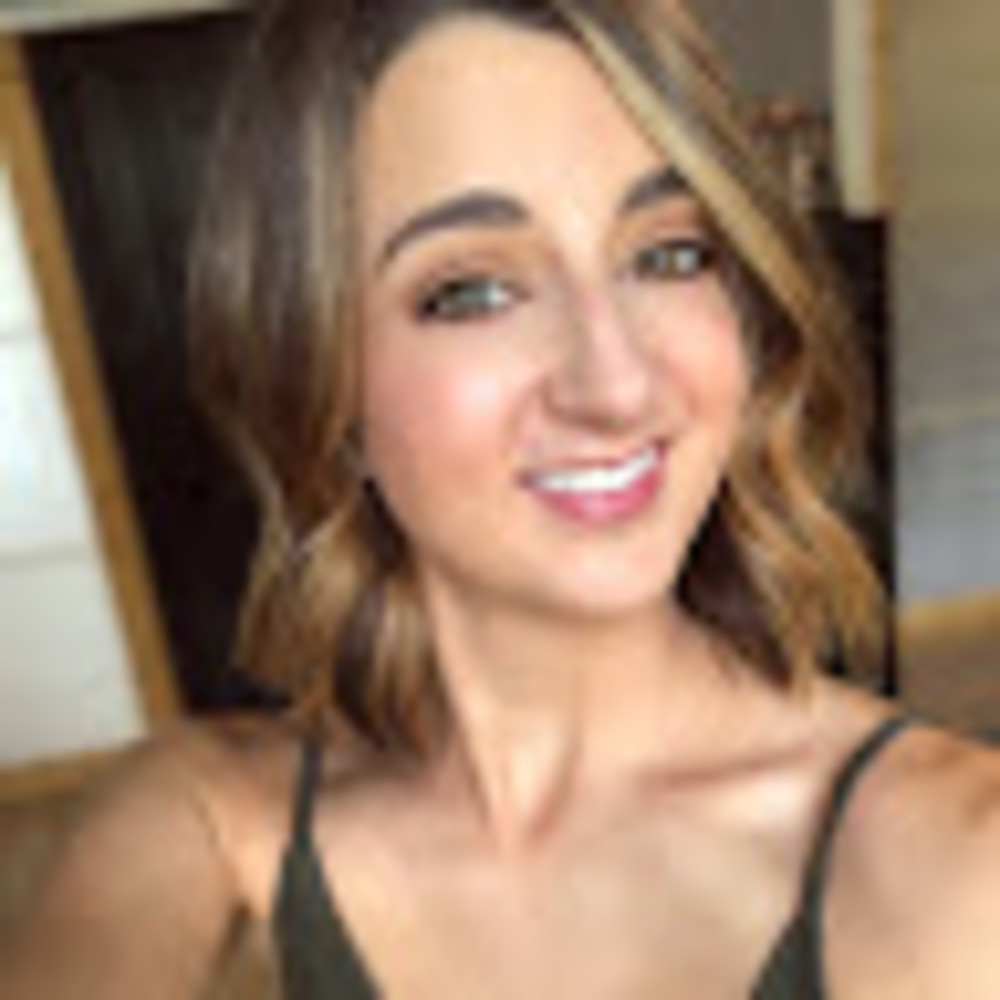 Meet your Posher, Leah